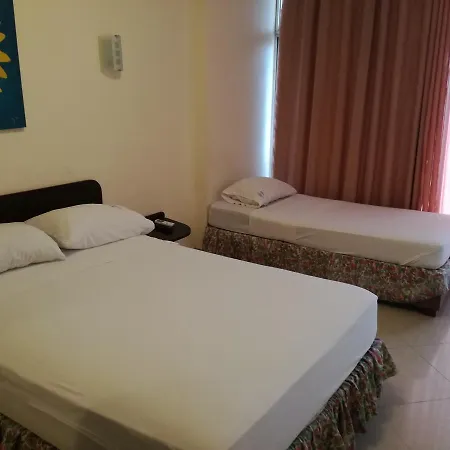 Real Hotel 3*